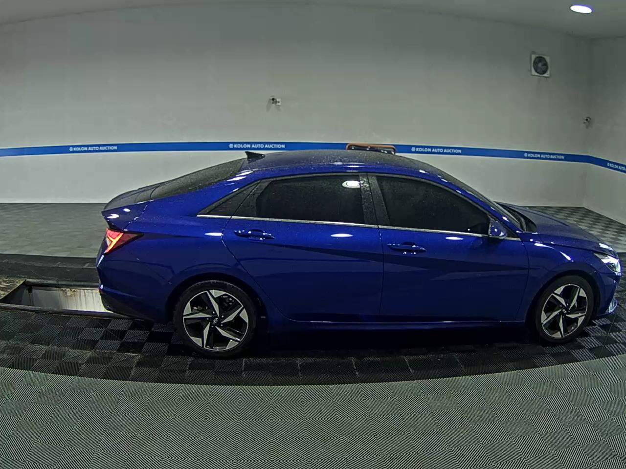 HYUNDAI AVANTE (CN7) 1.6 GASOLINE INSPIRATION 2023 - zdjęcie 4
