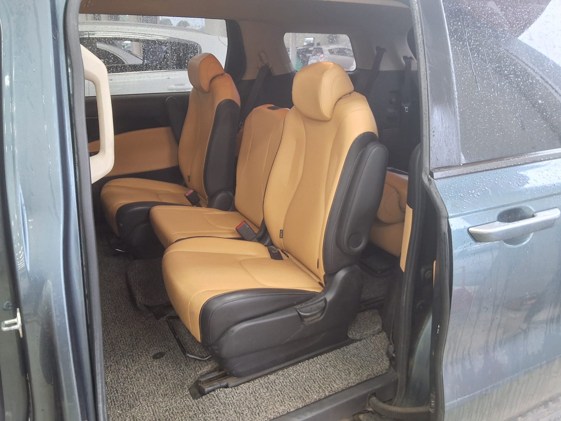 KIA NEW CARNIVAL (KA4) 11-SEATER DIESEL PRESTIGE 2021 - zdjęcie 12