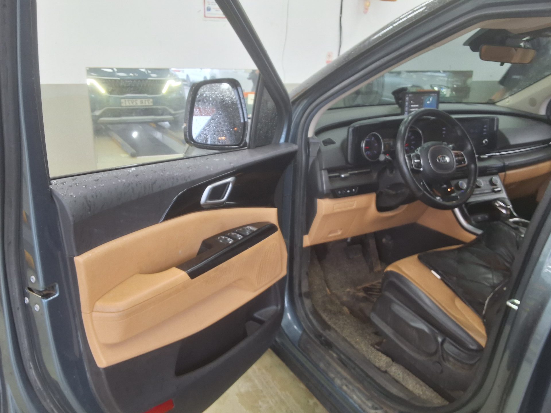KIA NEW CARNIVAL (KA4) 11-SEATER DIESEL PRESTIGE 2021 - zdjęcie 10