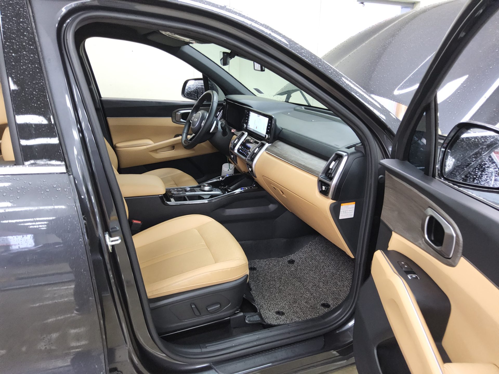 KIA NEW SORENTO HYBRID (MQ4) 1.6 HEV 2WD PRESTIGE 2023 - zdjęcie 14
