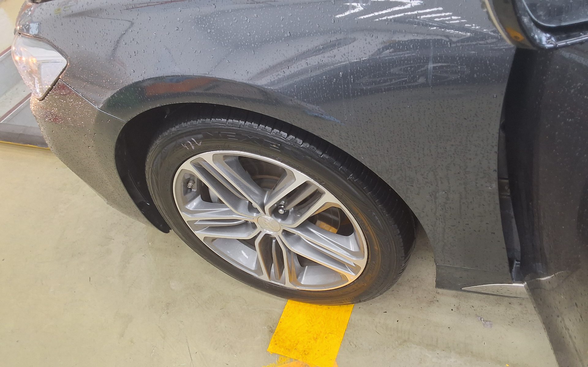 HYUNDAI GRANDEUR IG 3.0 GDi PREMIUM 2019 - zdjęcie 24