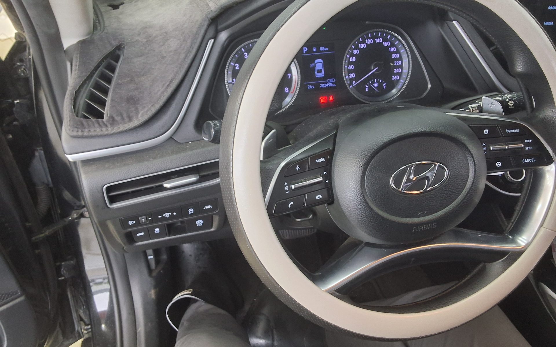 HYUNDAI SONATA (DN8) G2.0 SMART 2020 - zdjęcie 17