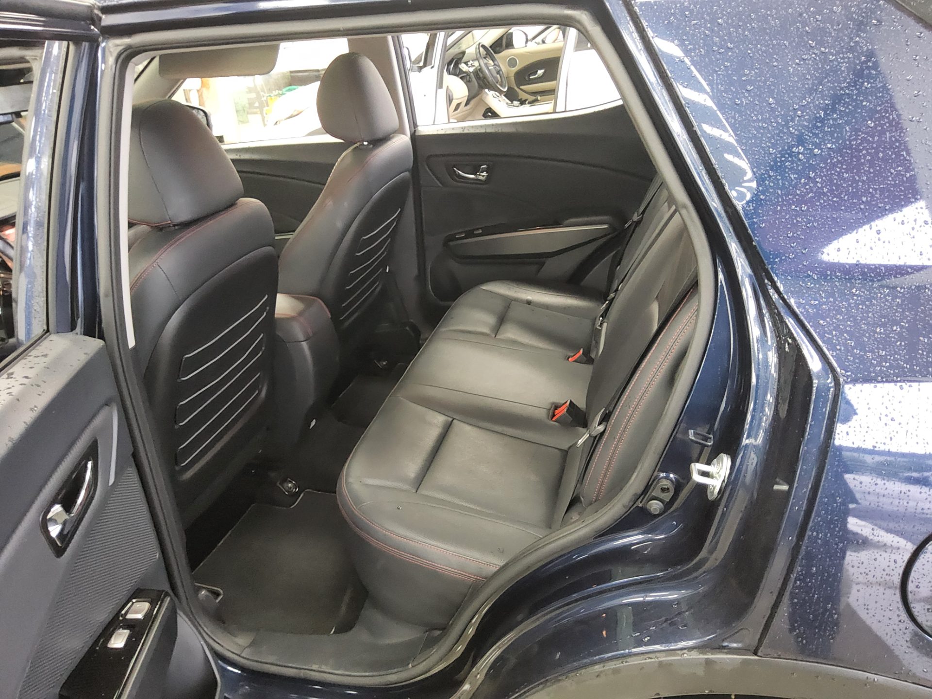 KG MOBILITY (SSANGYONG) TIVOLI AIR DIESEL 2WD IX 2016 - zdjęcie 12