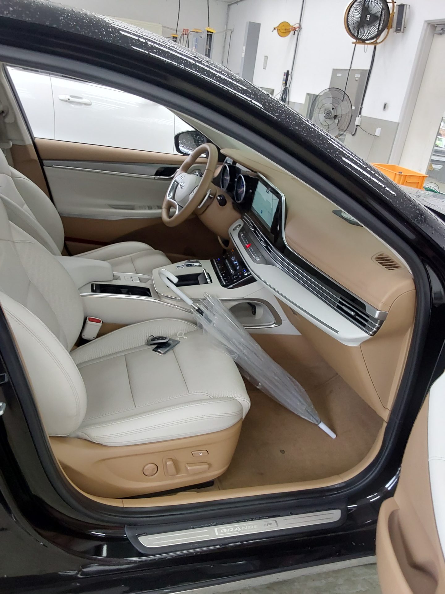 HYUNDAI THE NEW GRANDEUR IG LPi 3.0 EXCLUSIVE 2022 - zdjęcie 14
