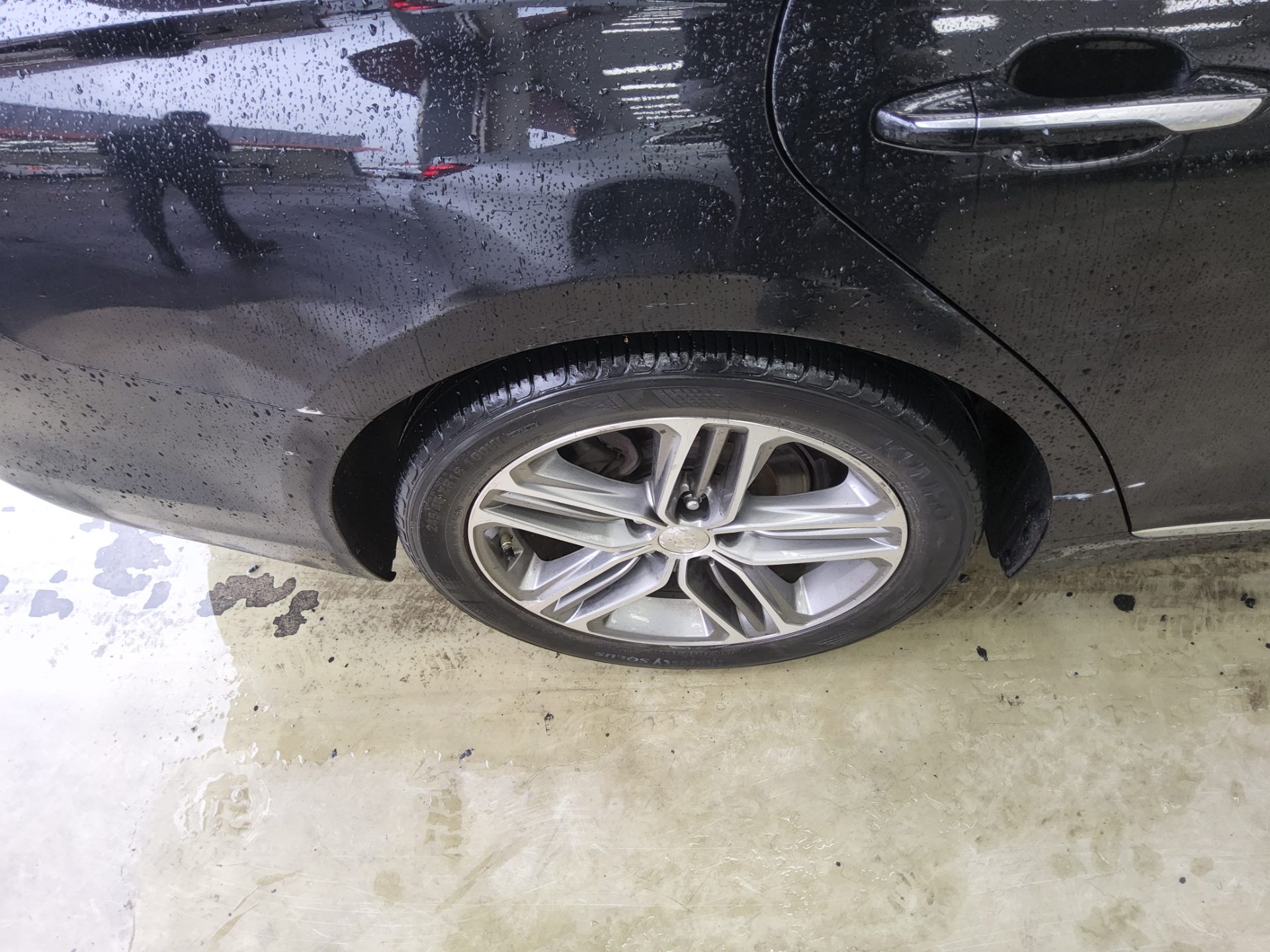 HYUNDAI GRANDEUR IG 3.0 GDi EXCLUSIVE 2018 - zdjęcie 22