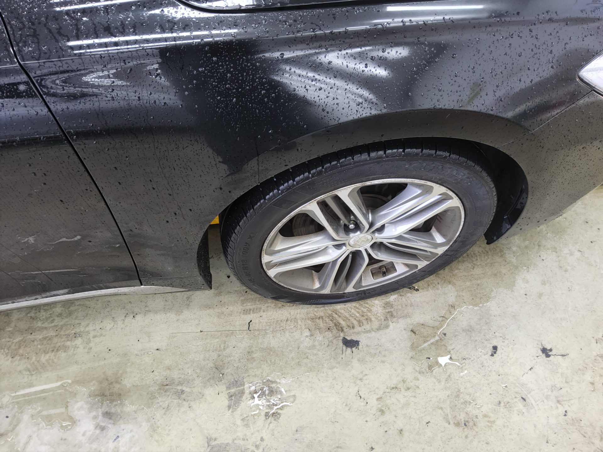 HYUNDAI GRANDEUR IG 3.0 GDi EXCLUSIVE 2018 - zdjęcie 21