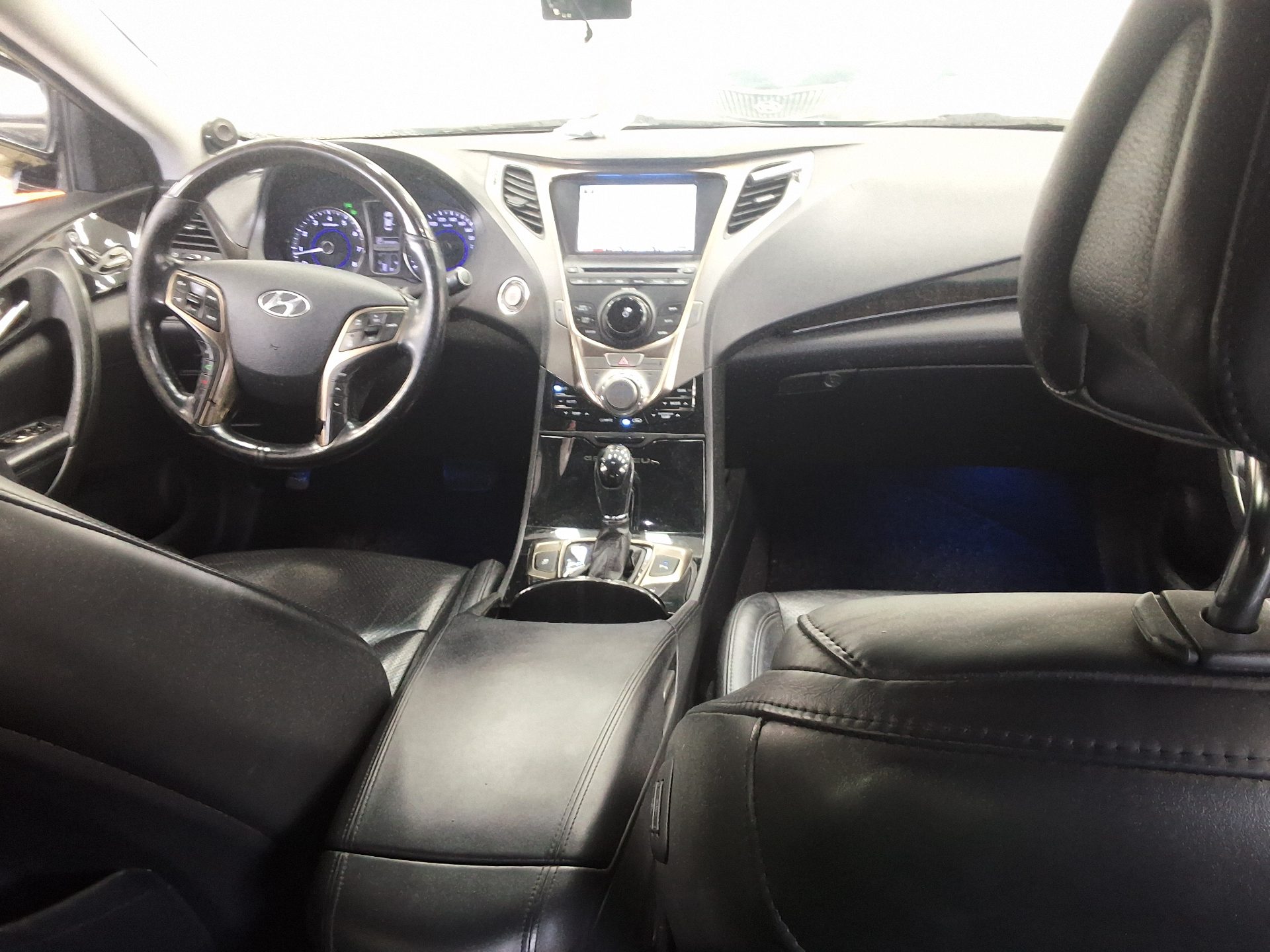 HYUNDAI GRANDEUR HG HG 300 PRIME 2012 - zdjęcie 11