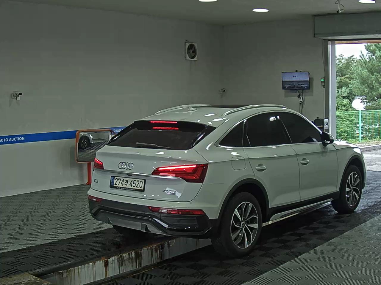AUDI Q5 (2ND GEN) 40 TDI QUATTRO SPORTBACK 2022 - zdjęcie 5