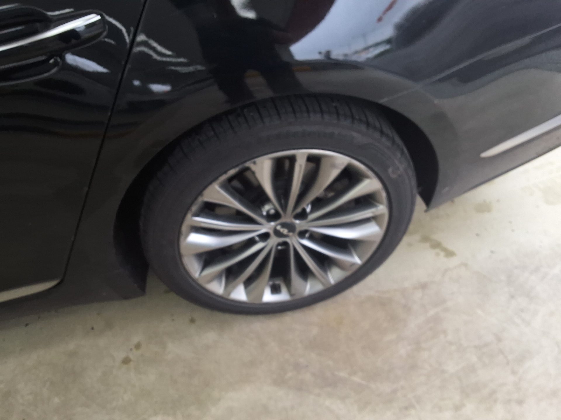 KIA THE NEW K9 (RJ) 3.8 GASOLINE AWD PLATINUM BEST SELECTION I 2022 - zdjęcie 20