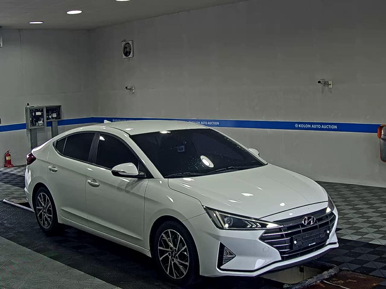 HYUNDAI THE NEW AVANTE AD 1.6 GASOLINE SMART CHOICE 2020 - zdjęcie 3