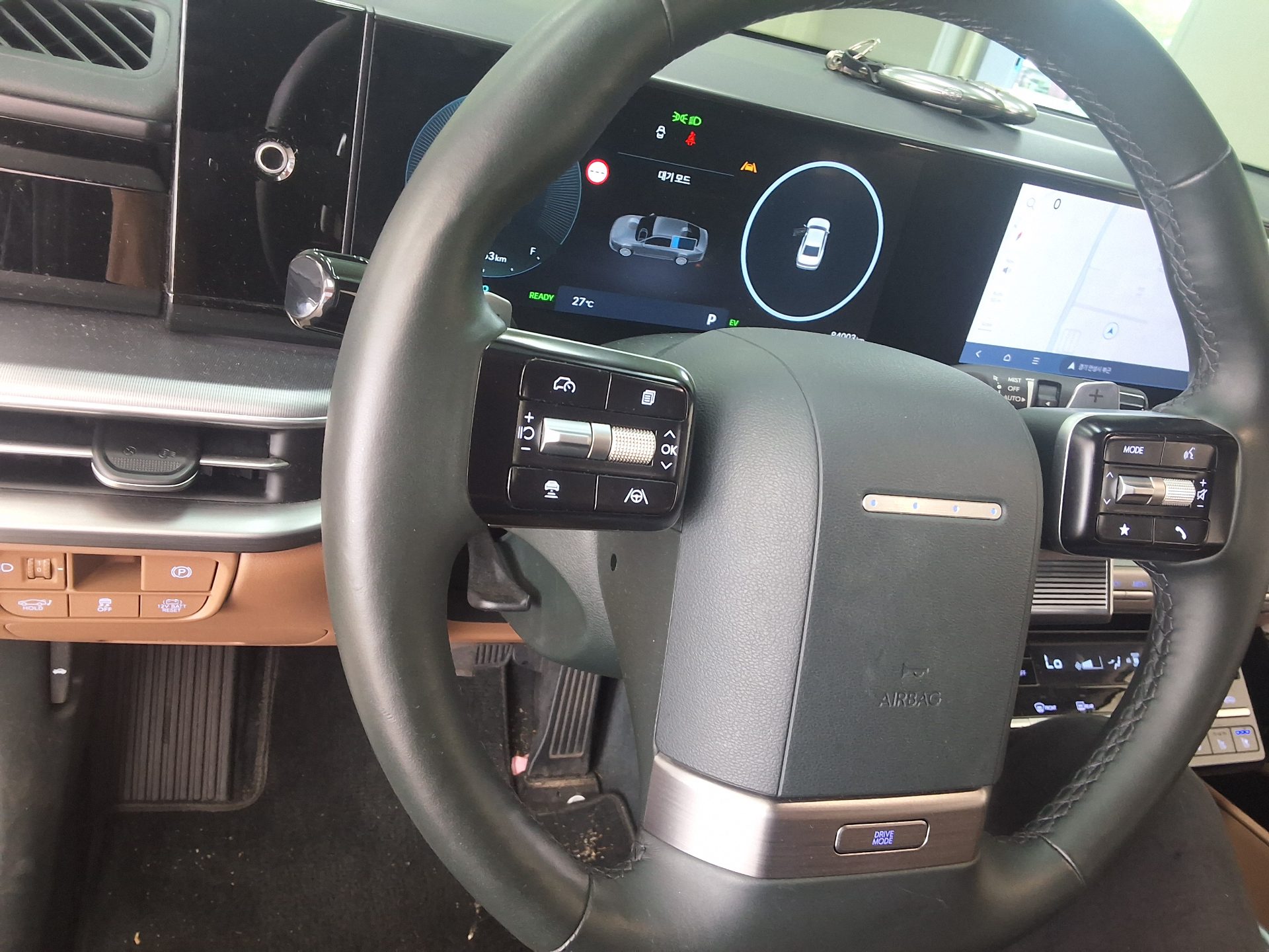 HYUNDAI THE ALL NEW GRANDEUR HYBRID 1.6 HYBRID PREMIUM 2023 - zdjęcie 23