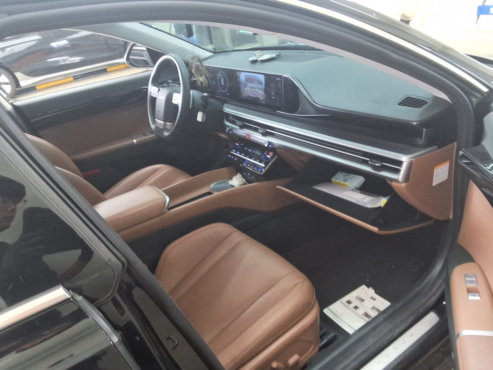 HYUNDAI THE ALL NEW GRANDEUR HYBRID 1.6 HYBRID PREMIUM 2023 - zdjęcie 15