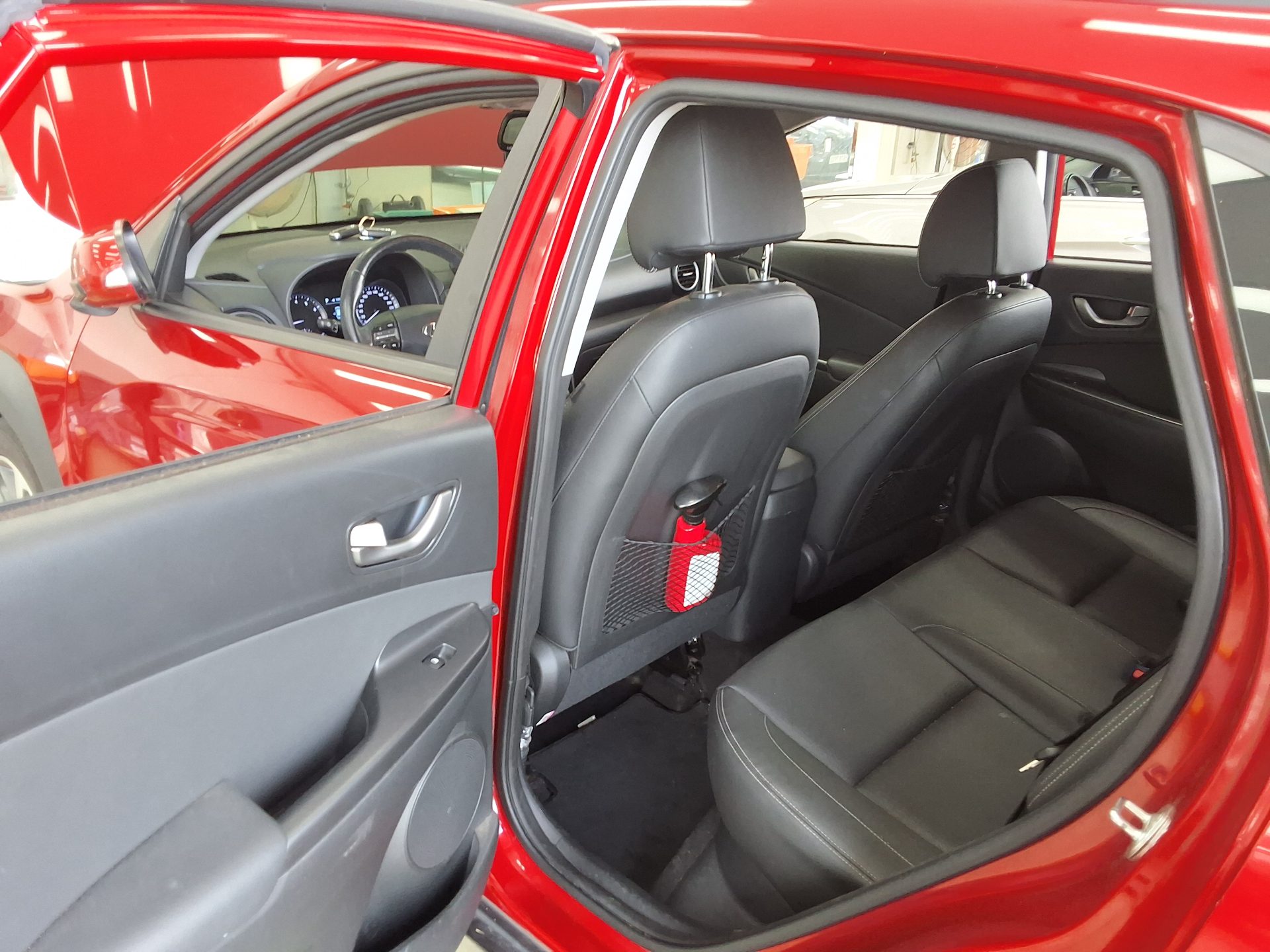 HYUNDAI KONA 1.6 GASOLINE 2WD MODERN POP 2019 - zdjęcie 13