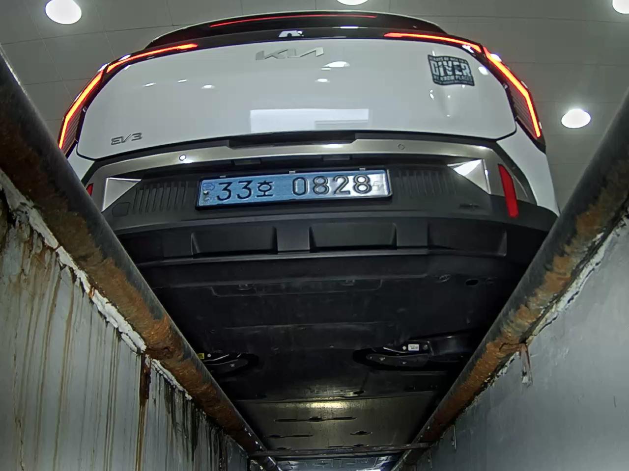 KIA EV3 STANDARD EARTH 2025 - zdjęcie 8