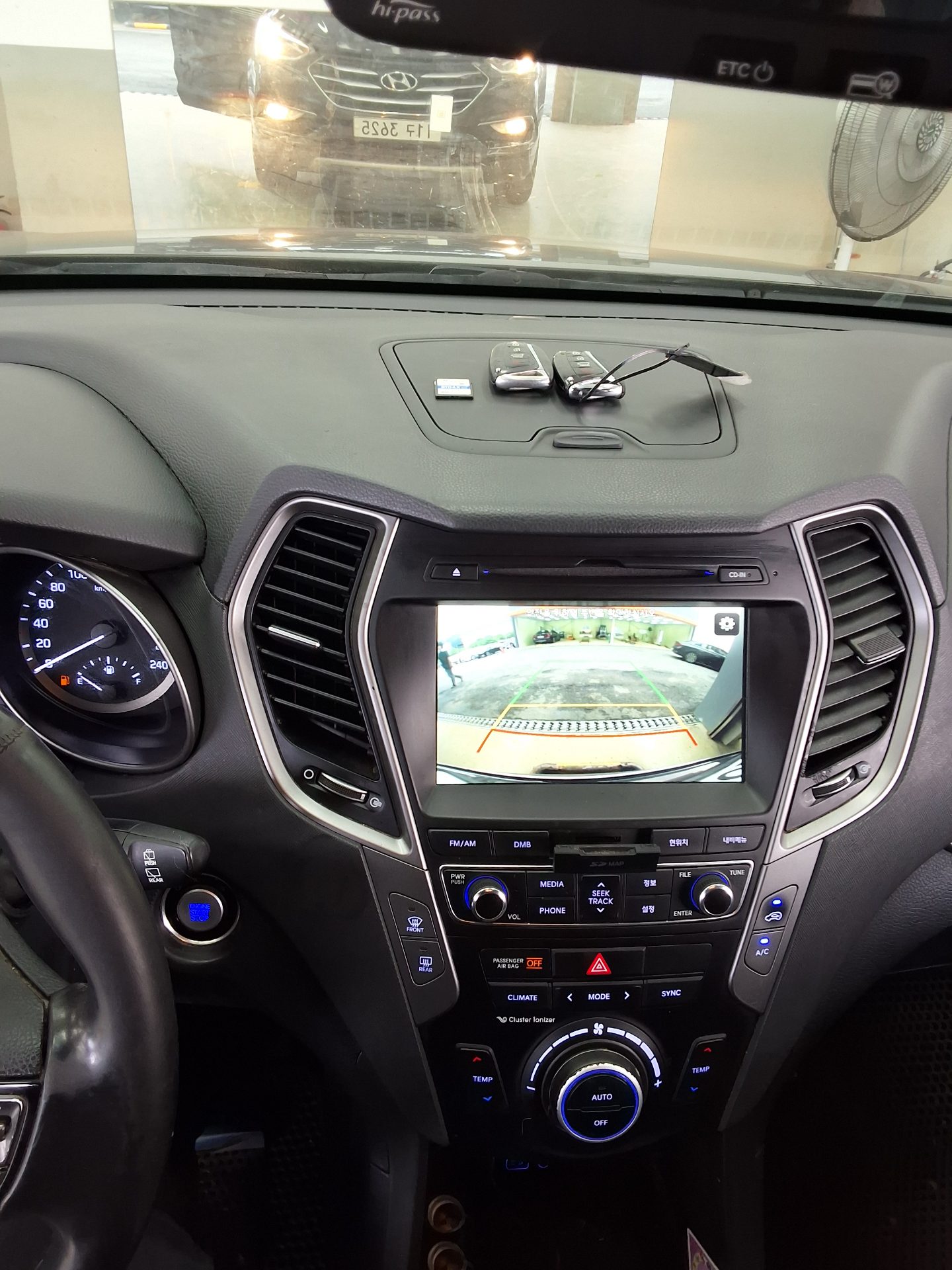 HYUNDAI SANTA FE THE PRIME DIESEL R2.2 4WD PREMIUM 2016 - zdjęcie 17
