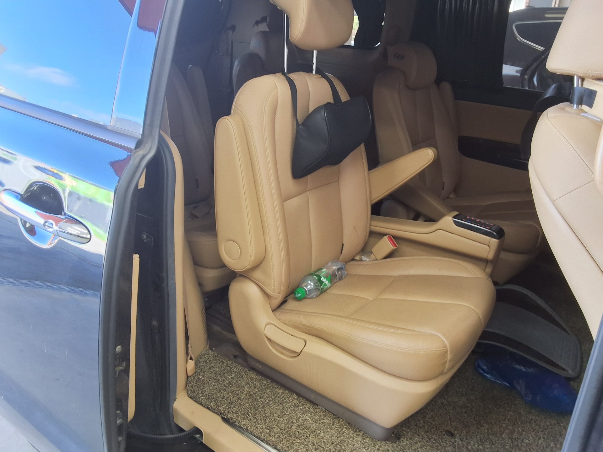 KIA THE NEW CARNIVAL HI-LIMOUSINE 9-SEATER DIESEL NOBLESSE SPECIAL 2019 - zdjęcie 13