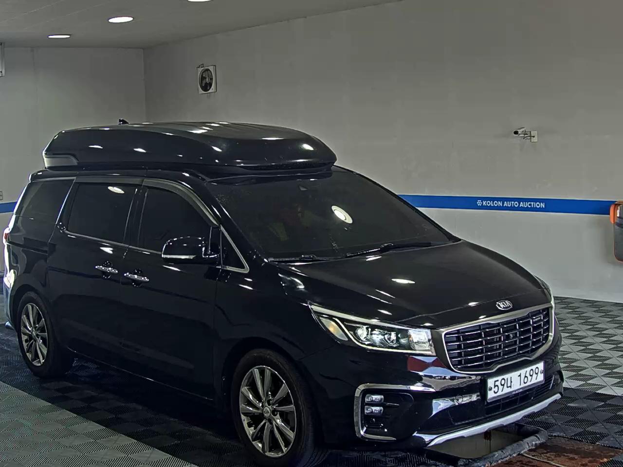 KIA THE NEW CARNIVAL HI-LIMOUSINE 9-SEATER DIESEL NOBLESSE SPECIAL 2019 - zdjęcie 3