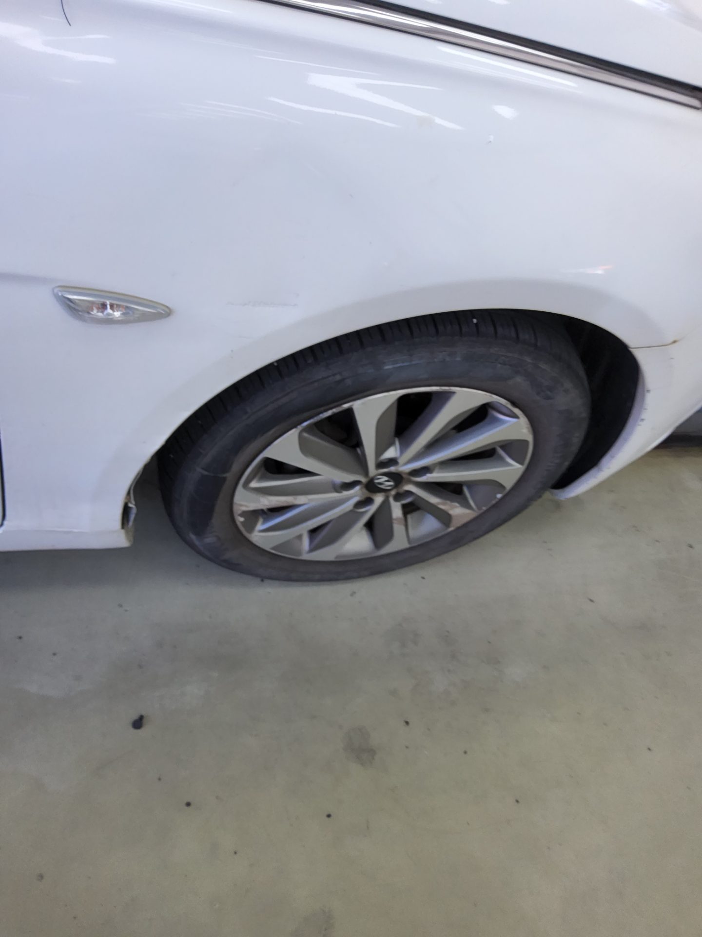 HYUNDAI SONATA THE BRILLIANT LPi RENTAL CAR PREMIUM SPECIAL 2014 - zdjęcie 22