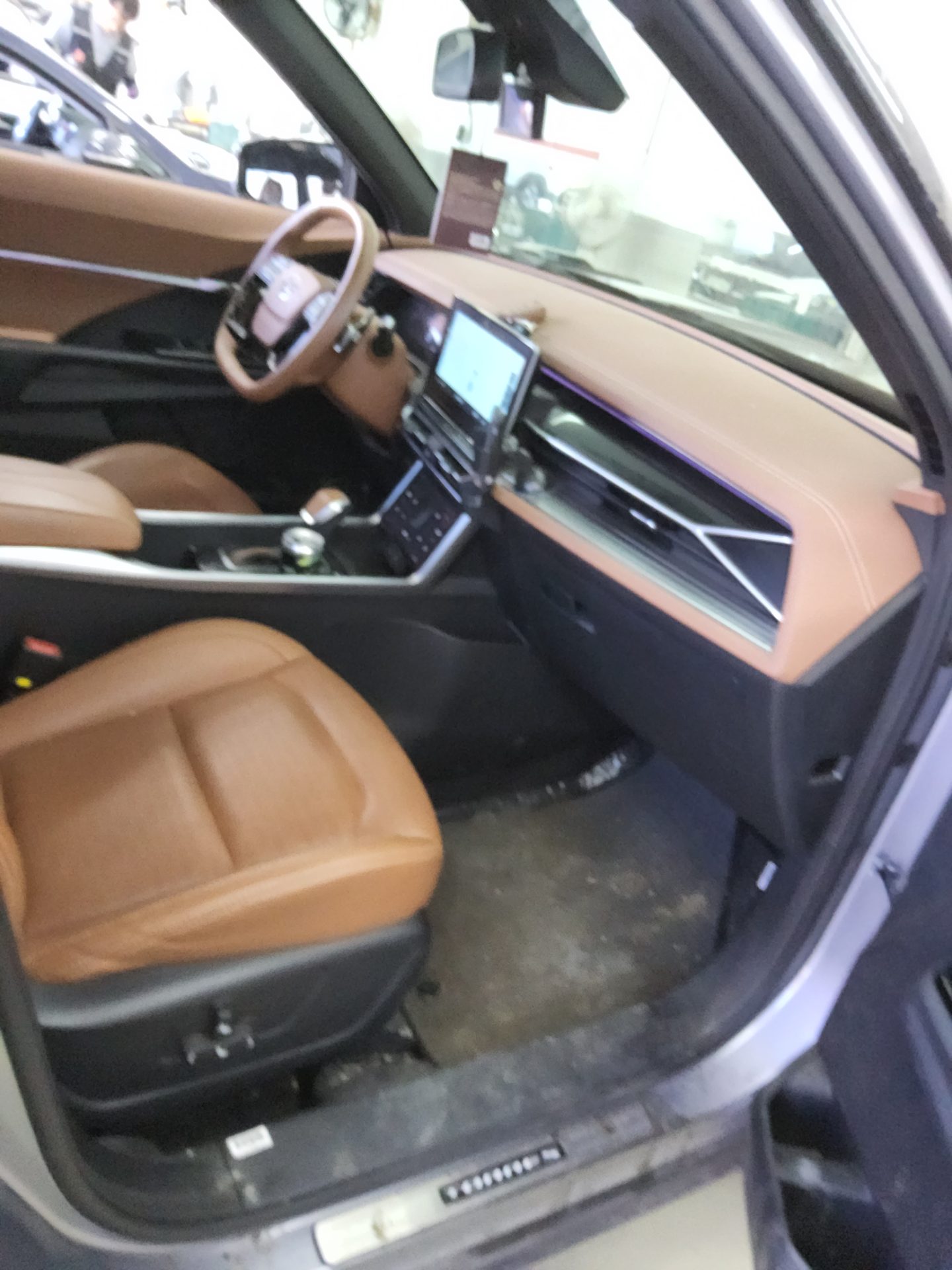 KG MOBILITY (SSANGYONG) TORRES 1.5 GDI-T 4WD T7 2023 - zdjęcie 14