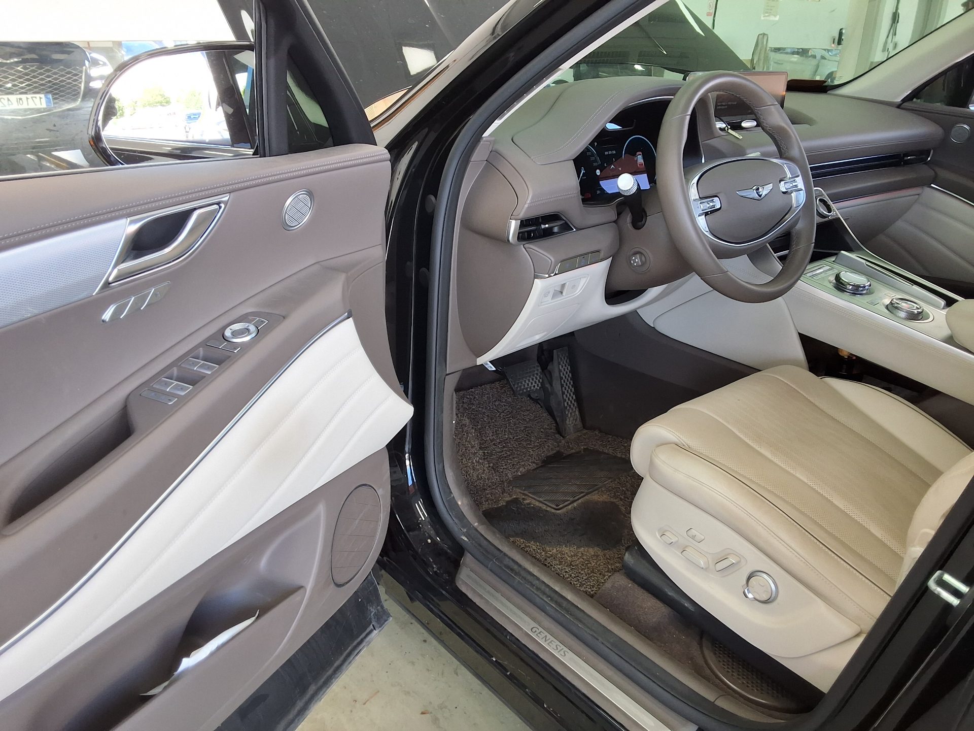 GENESIS GV80 3.5 GASOLINE AWD BASE MODEL 2023 - zdjęcie 11