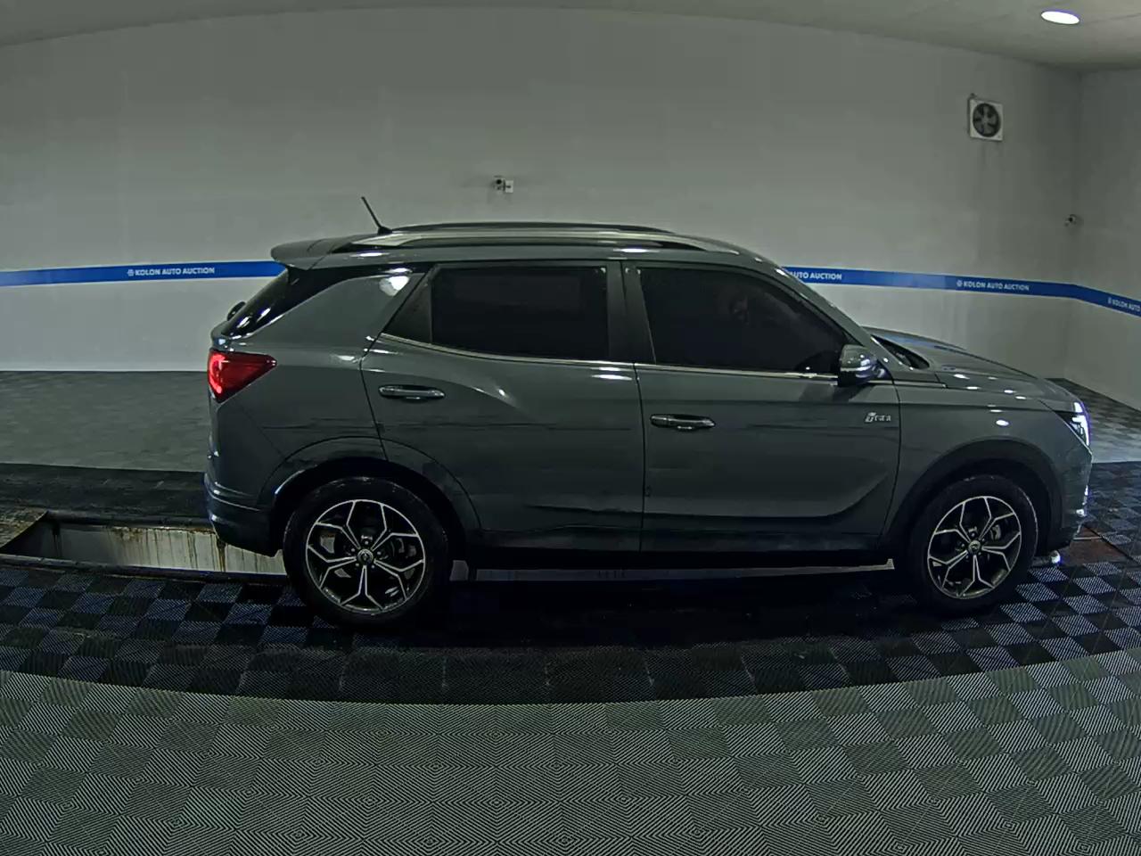 KG MOBILITY (SSANGYONG) ALL NEW KORANDO 1.5 GASOLINE 2WD C5 2021 - zdjęcie 4