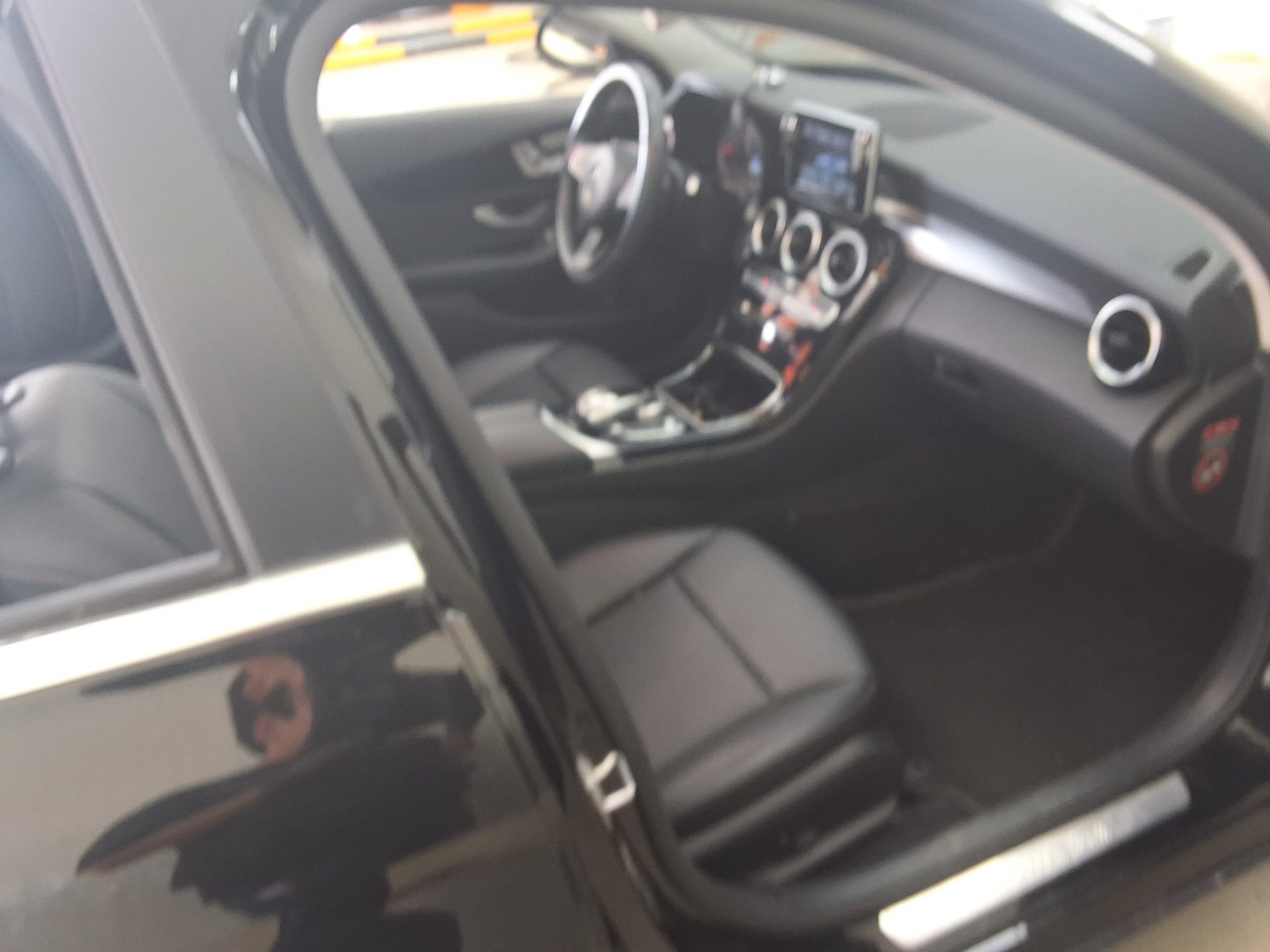 MERCEDES-BENZ C-CLASS (4TH GEN) C200 d 2017 - zdjęcie 15
