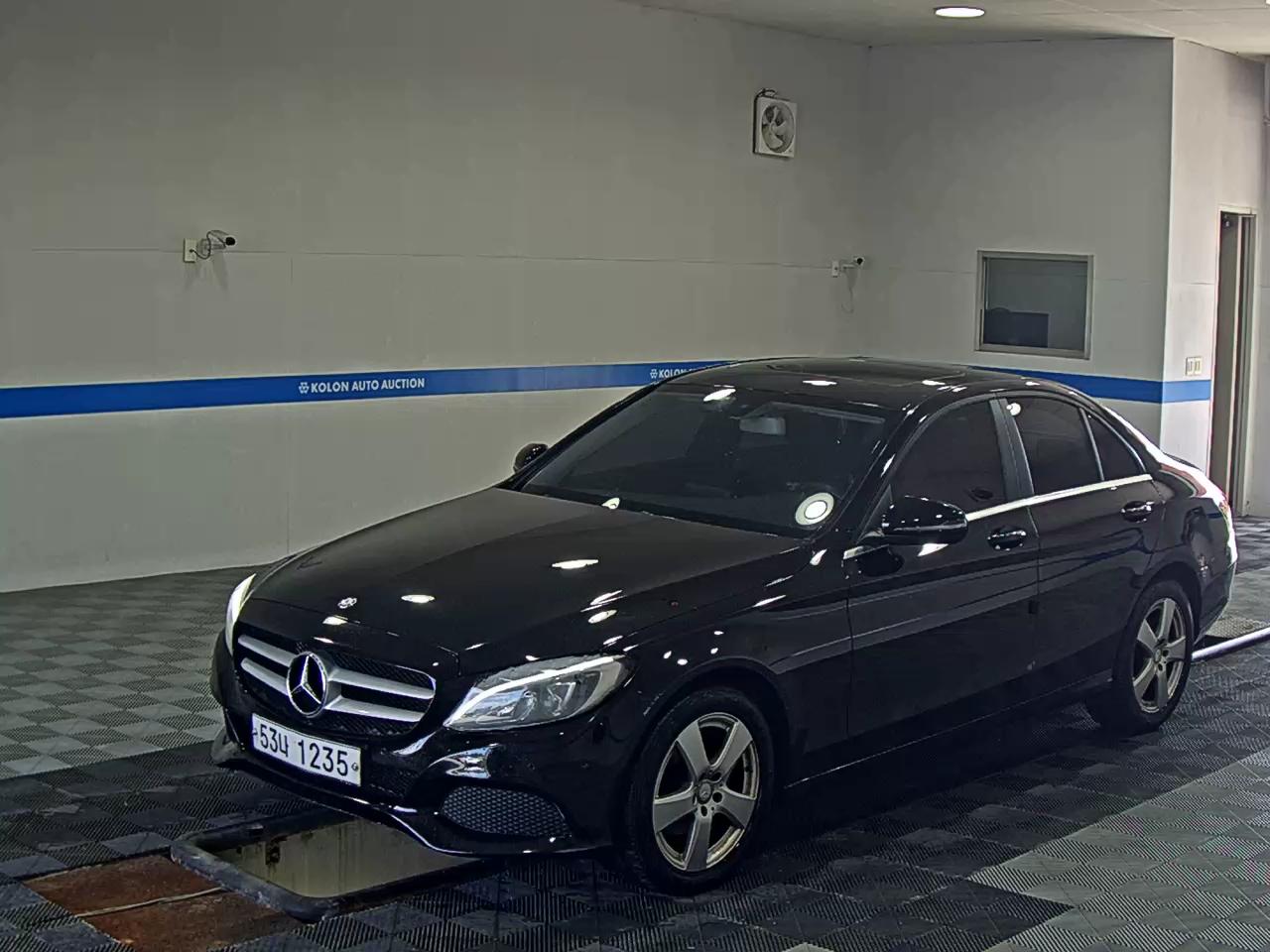 MERCEDES-BENZ C-CLASS (4TH GEN) C200 d 2017 - zdjęcie 2