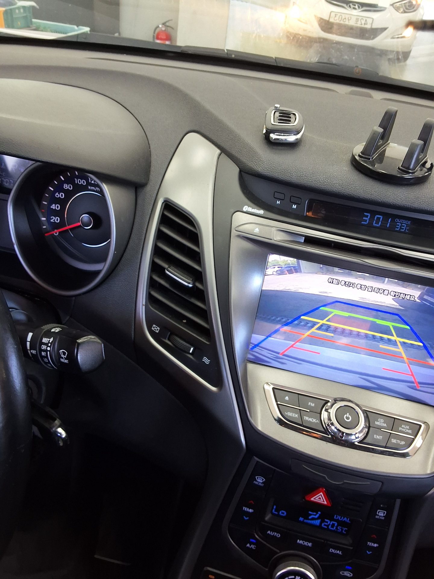 HYUNDAI THE NEW AVANTE MD 1.6 GDi SMART 2014 - zdjęcie 17