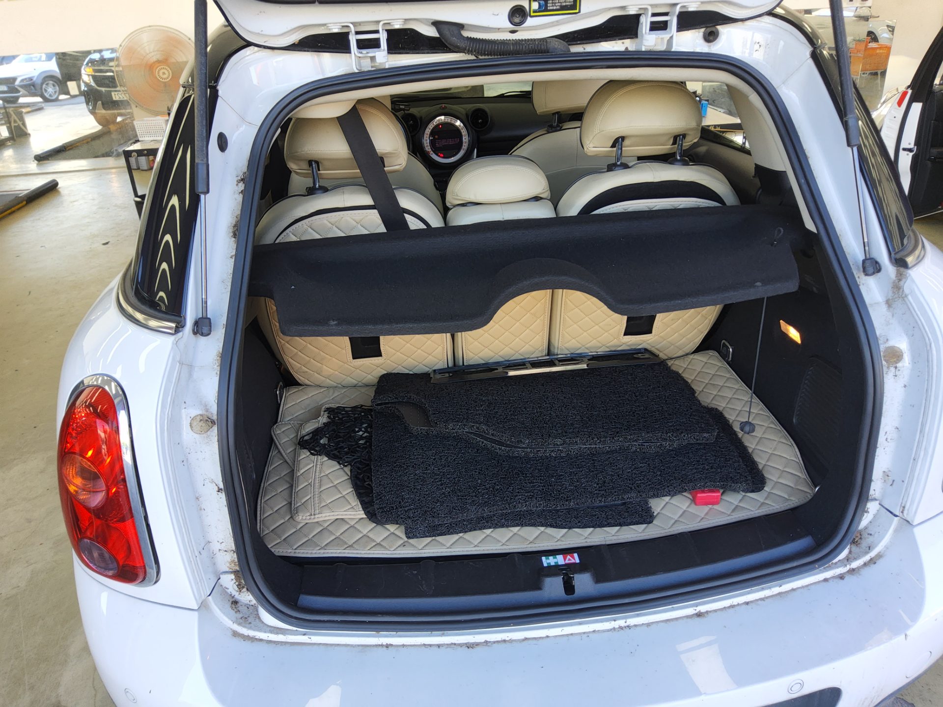 MINI COUNTRYMAN 2.0 D SE 2013 - zdjęcie 15
