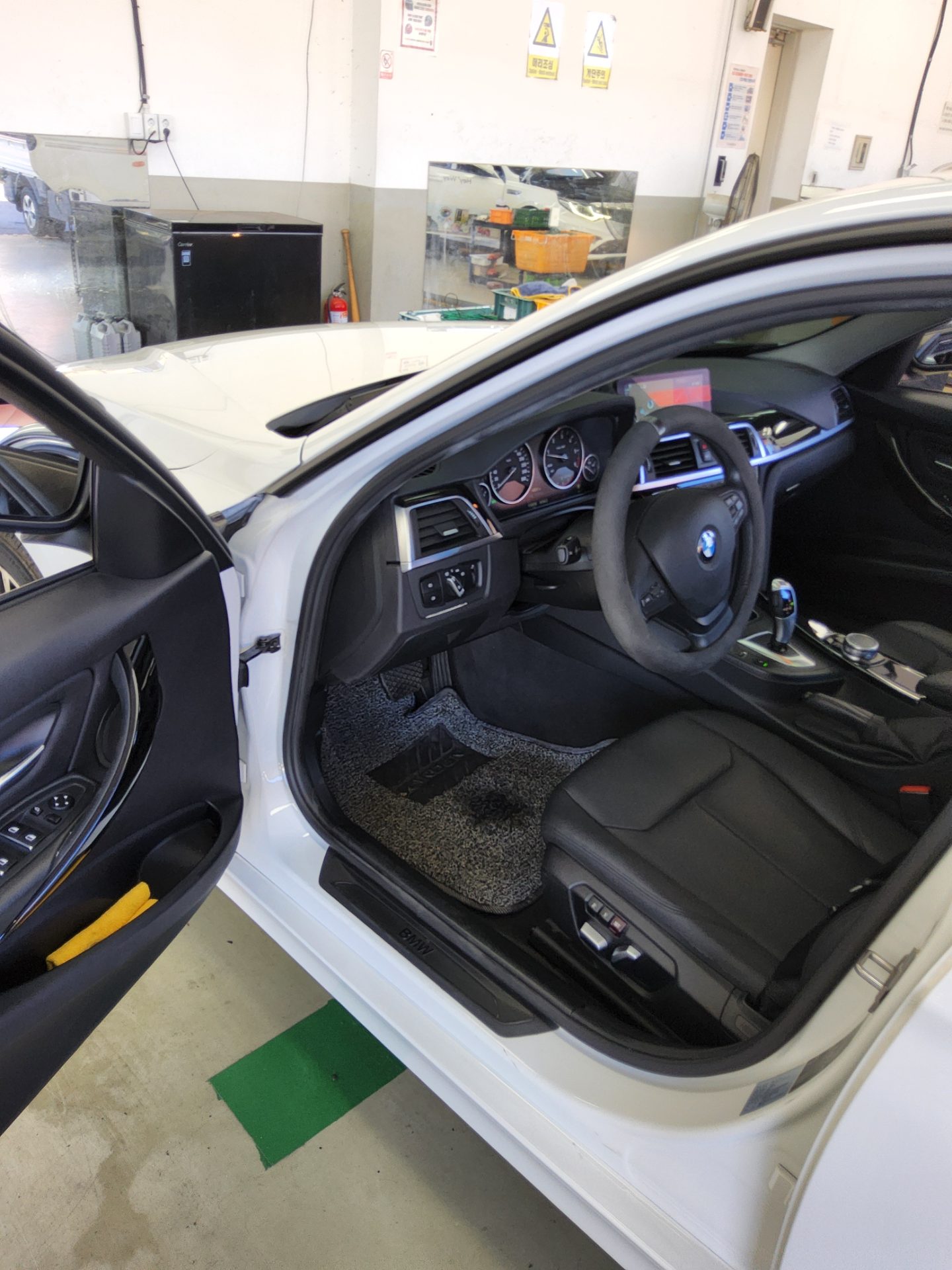BMW 3 SERIES (6TH GEN) 320d ED EDITION 2016 - zdjęcie 10