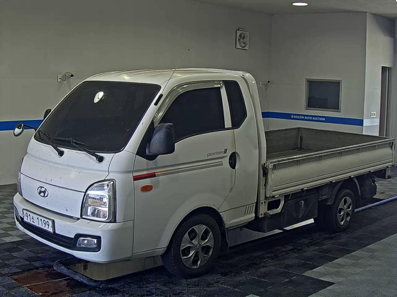 HYUNDAI PORTER II CRDi SUPER CAB EXTRA LONG WHEELBASE SMART 2020 - zdjęcie 2