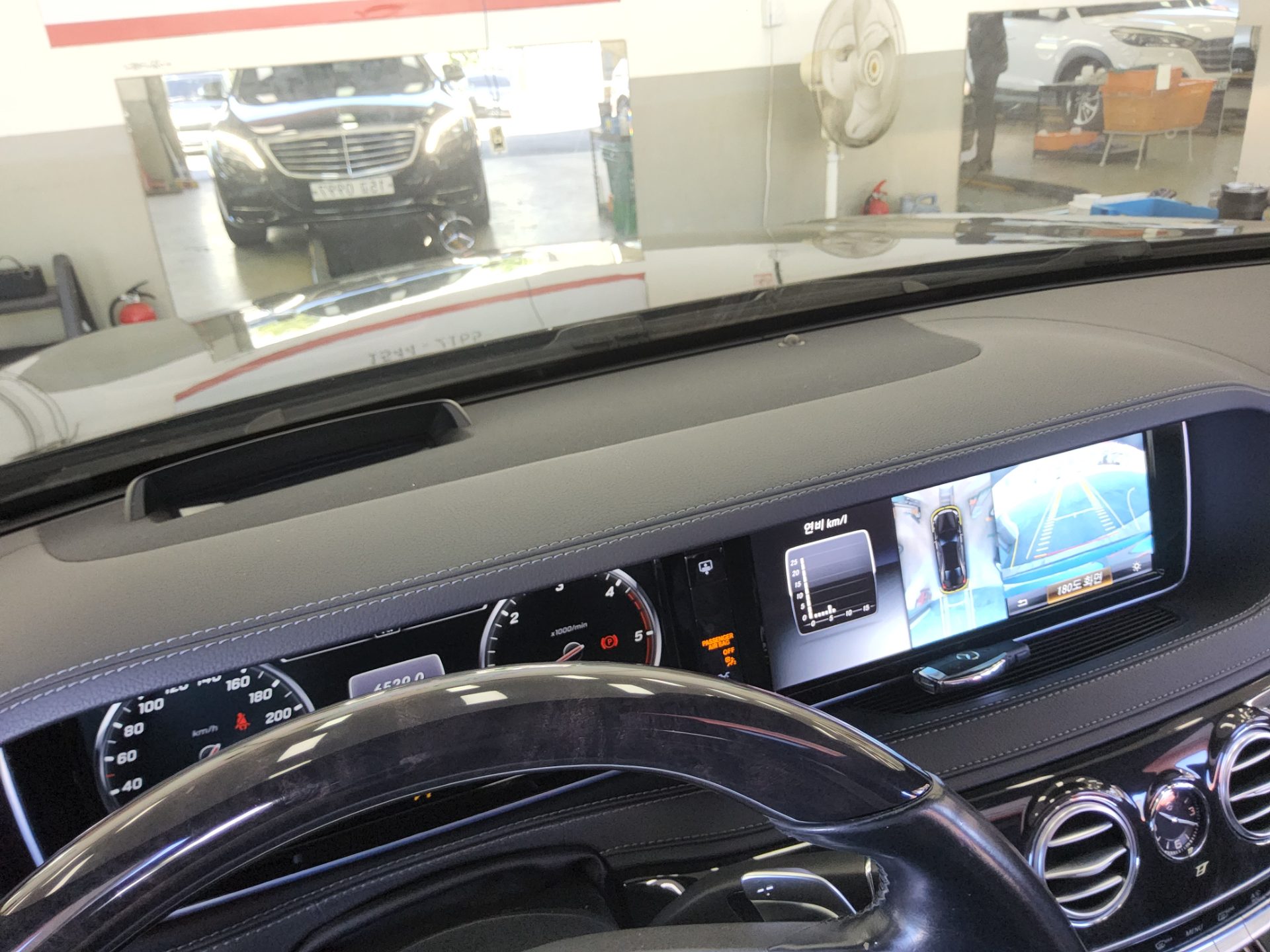 MERCEDES-BENZ S-CLASS (6TH GEN) S350L d 4MATIC 2017 - zdjęcie 17