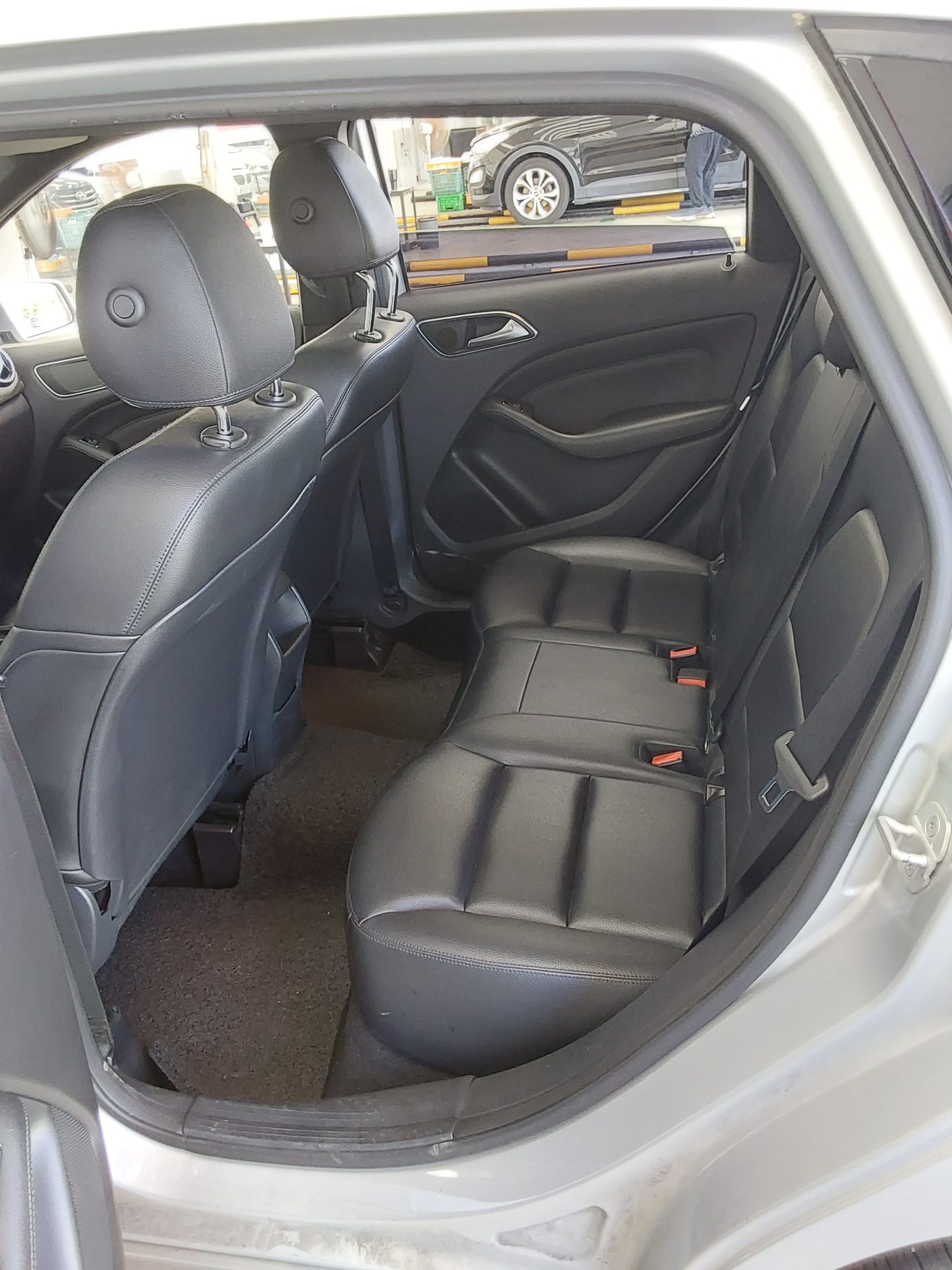 MERCEDES-BENZ B-CLASS (2ND GEN) B200 CDI BLUE EFFICIENCY 2015 - zdjęcie 12