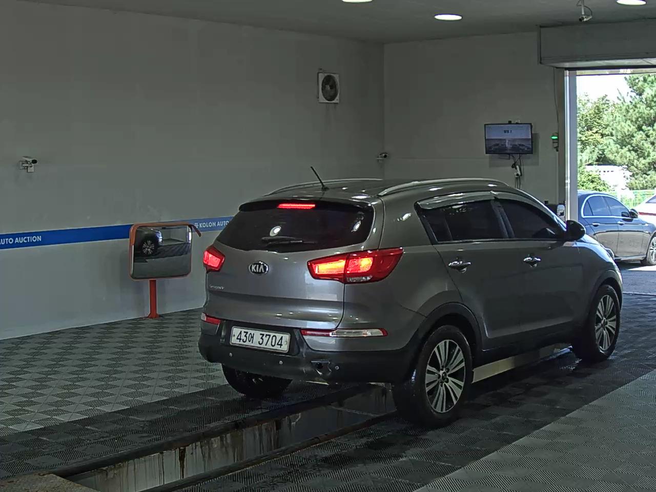 KIA THE NEW SPORTAGE R DIESEL R2.0 2WD PRESTIGE 2014 - zdjęcie 5