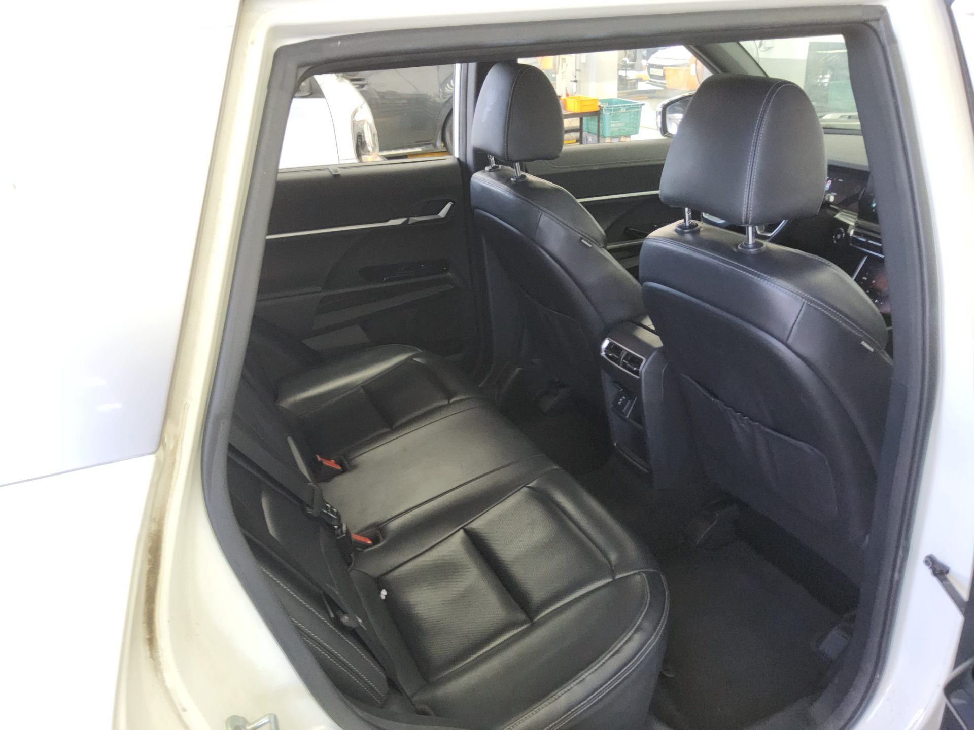 KG MOBILITY (SSANGYONG) TORRES 1.5 GDI-T 4WD T7 2023 - zdjęcie 13