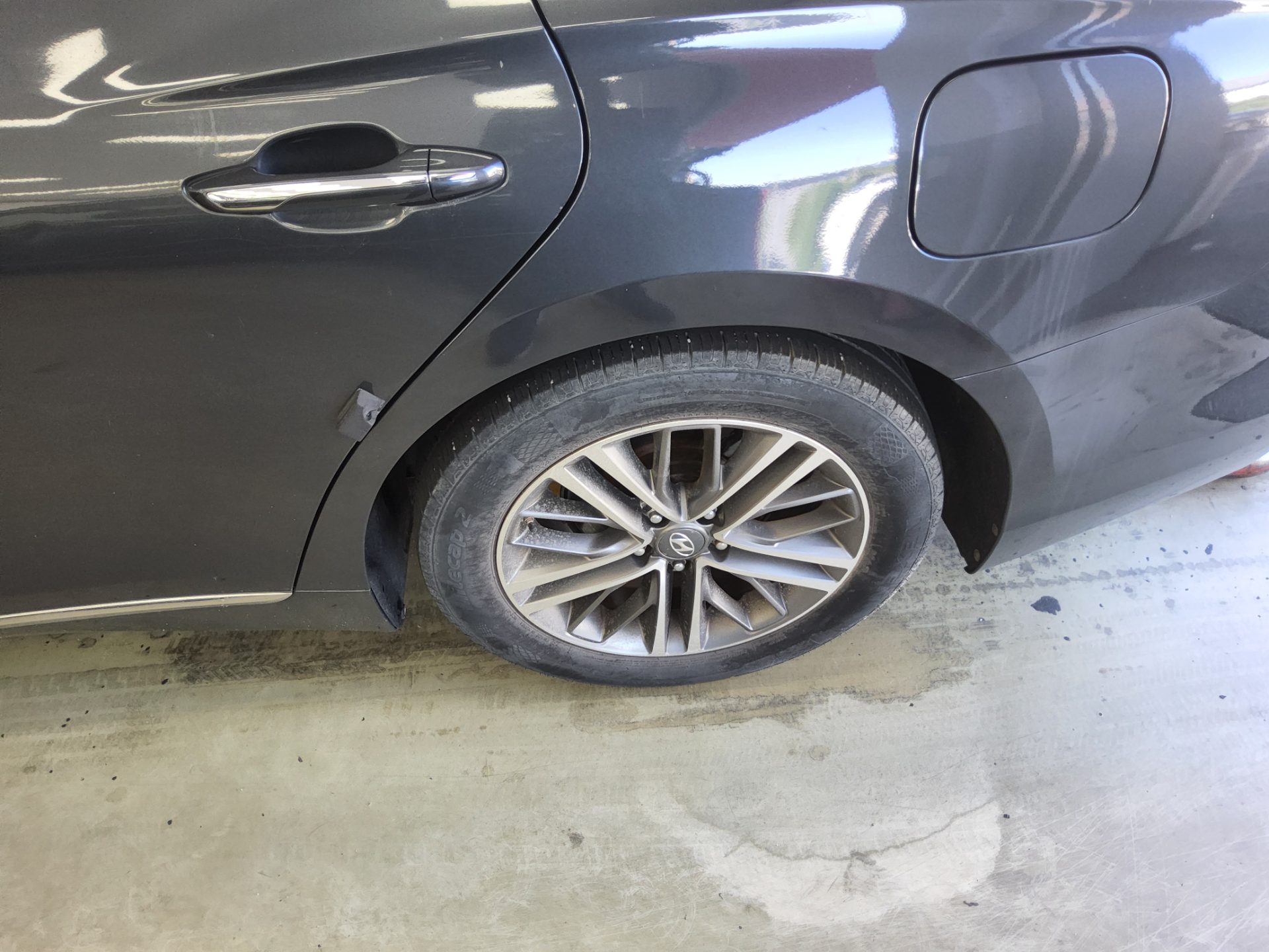 HYUNDAI GRANDEUR IG 3.0 LPi RENTAL CAR MODERN BASIC 2019 - zdjęcie 22