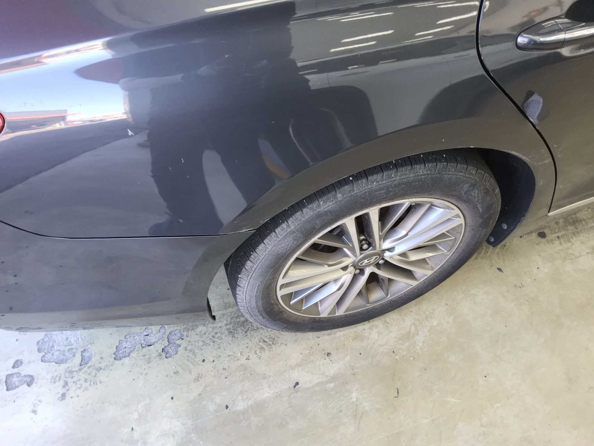 HYUNDAI GRANDEUR IG 3.0 LPi RENTAL CAR MODERN BASIC 2019 - zdjęcie 24