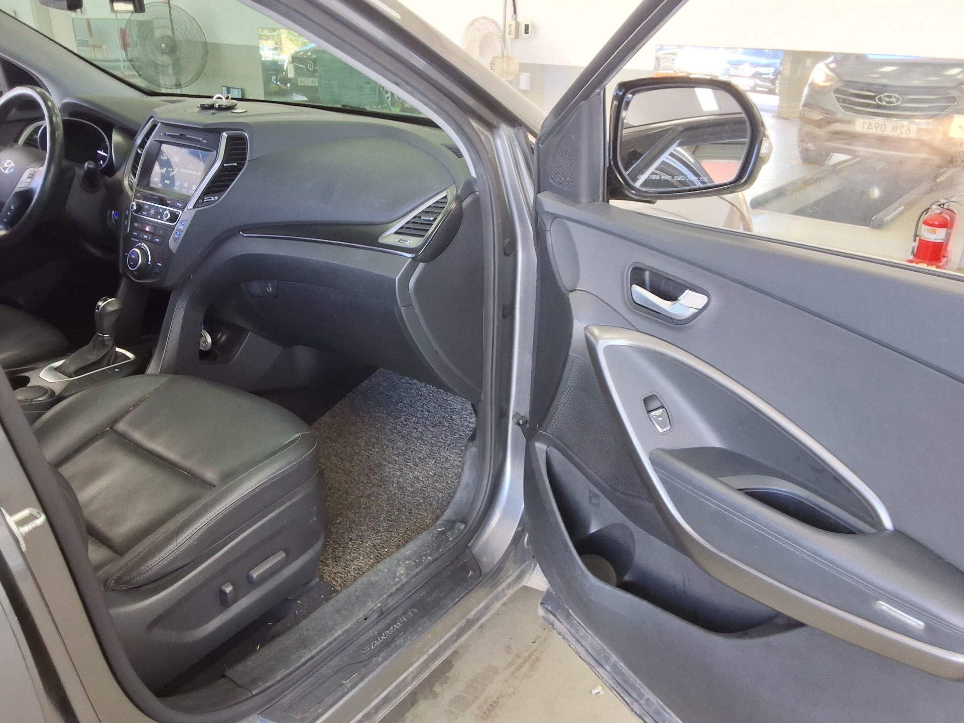 HYUNDAI SANTA FE THE PRIME DIESEL R2.2 4WD PREMIUM 2016 - zdjęcie 14