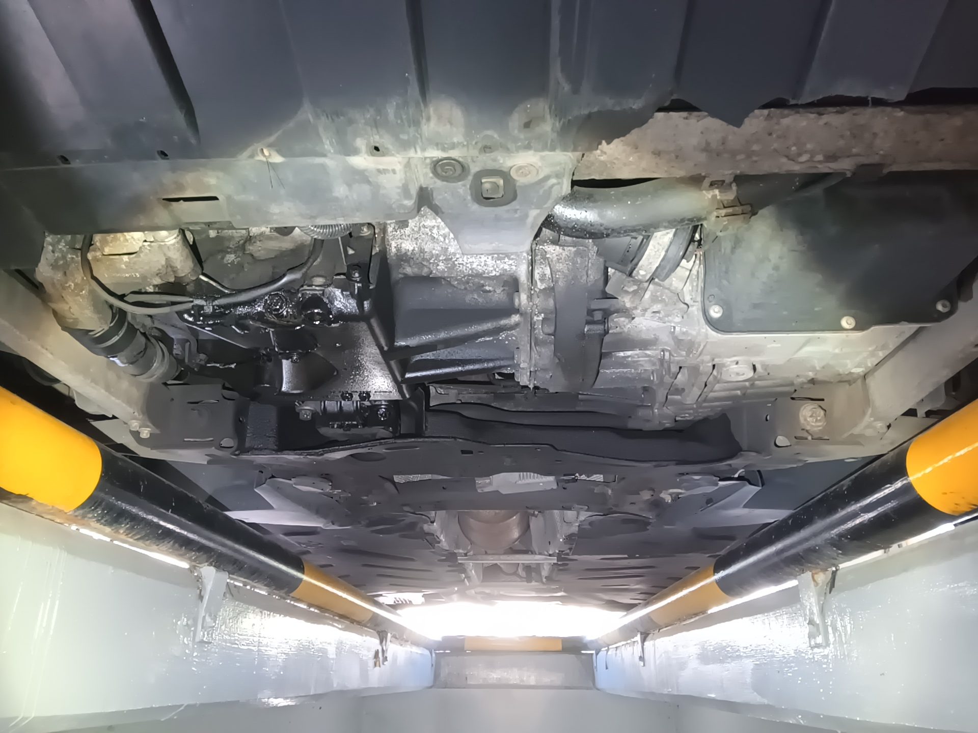 MERCEDES-BENZ B-CLASS (2ND GEN) B200 CDI BLUE EFFICIENCY 2014 - zdjęcie 23