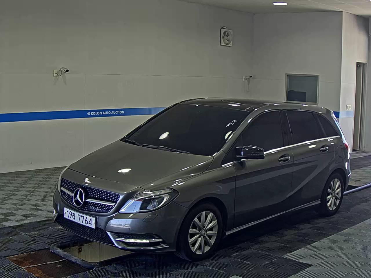 MERCEDES-BENZ B-CLASS (2ND GEN) B200 CDI BLUE EFFICIENCY 2014 - zdjęcie 2