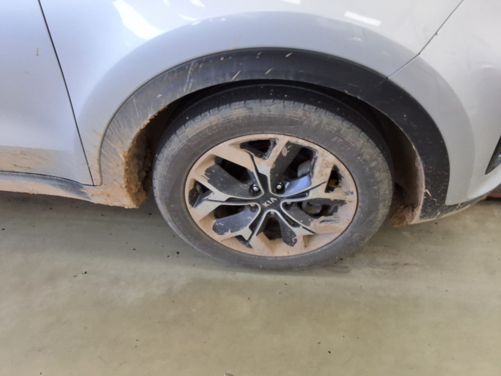 KIA SPORTAGE THE BOLD R2.0 DIESEL 4WD PRESTIGE 2020 - zdjęcie 24