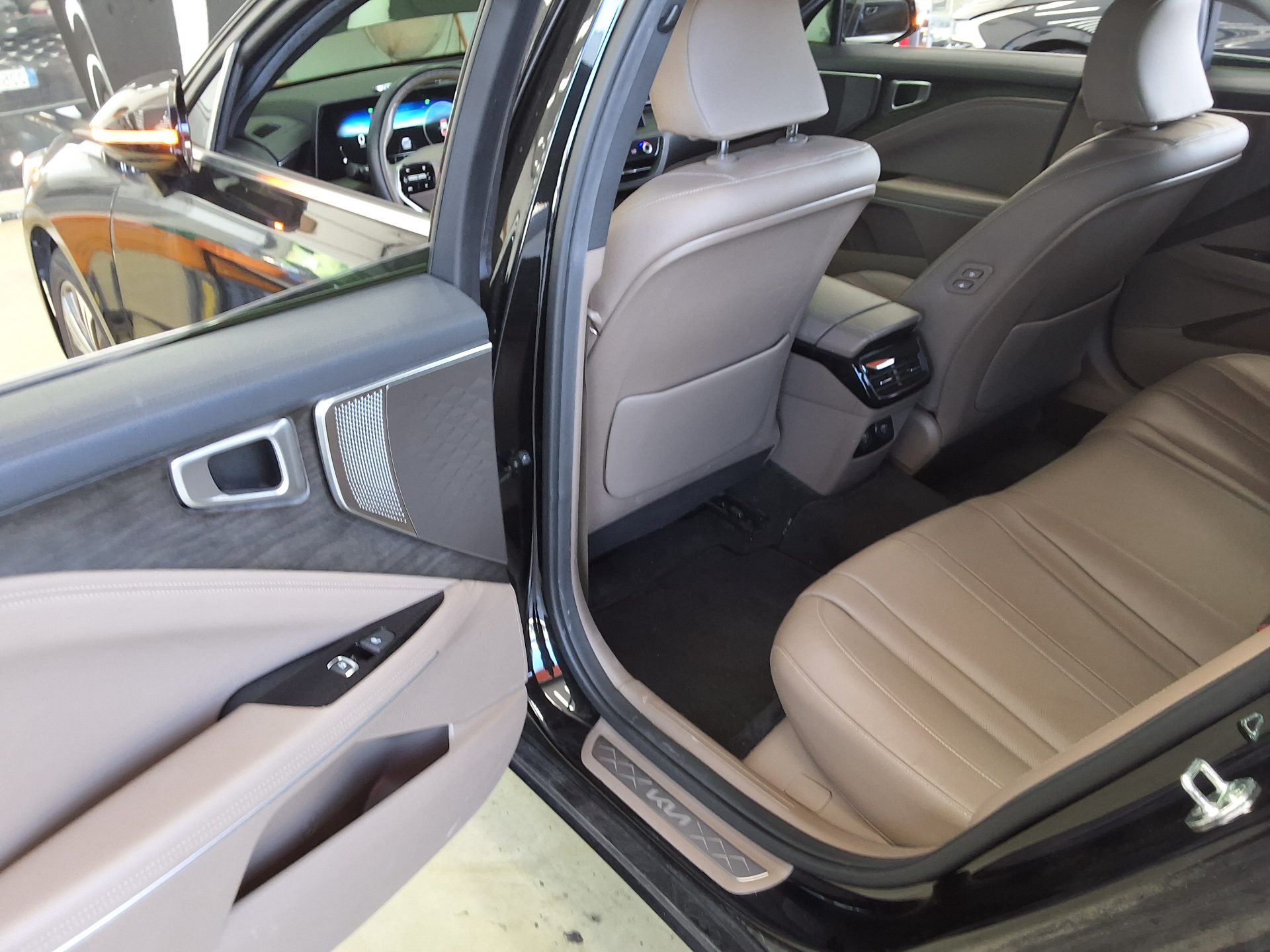 KIA K8 2.5 GDI NOBLESSE LITE 2022 - zdjęcie 13