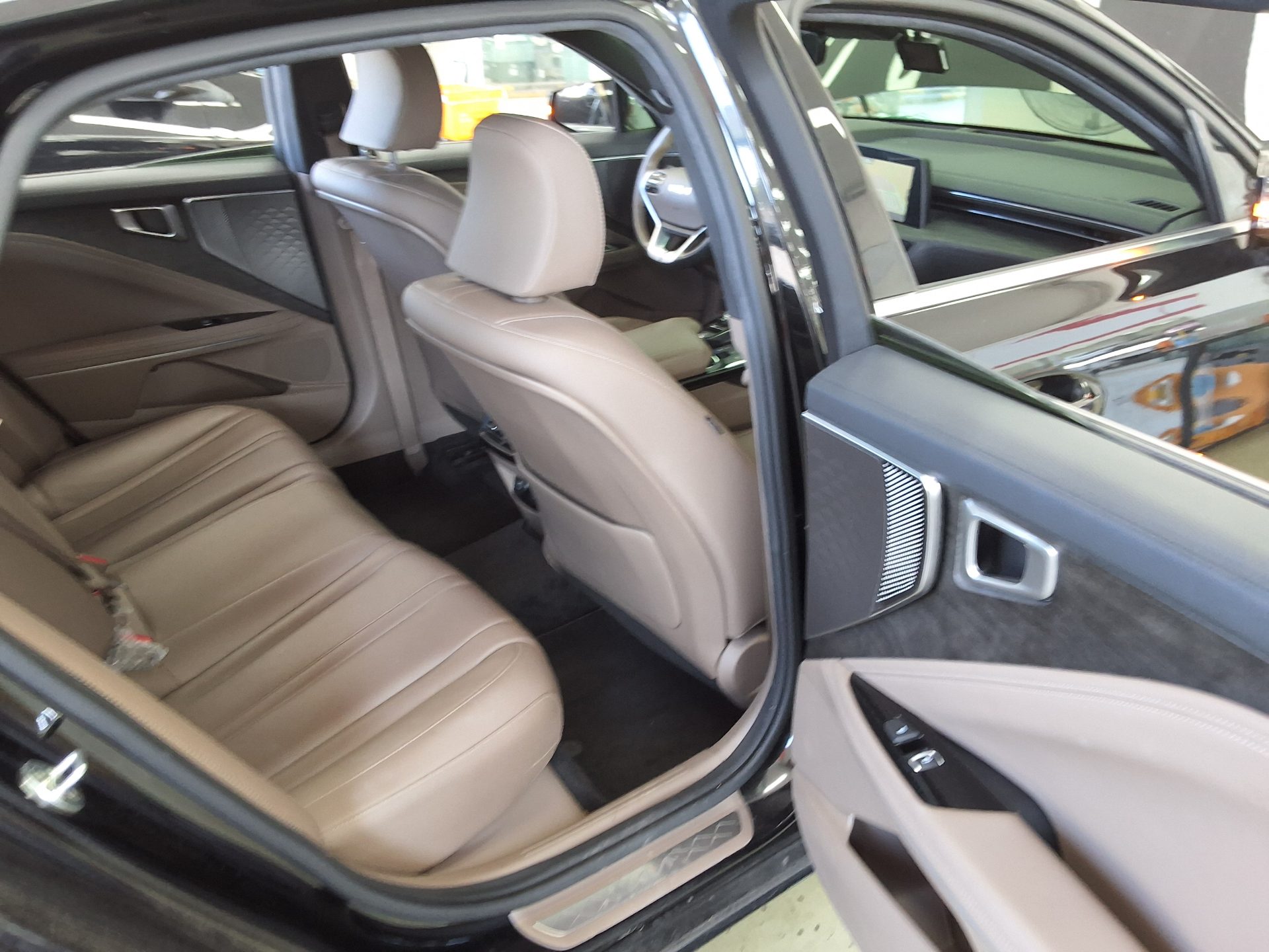 KIA K8 2.5 GDI NOBLESSE LITE 2022 - zdjęcie 14