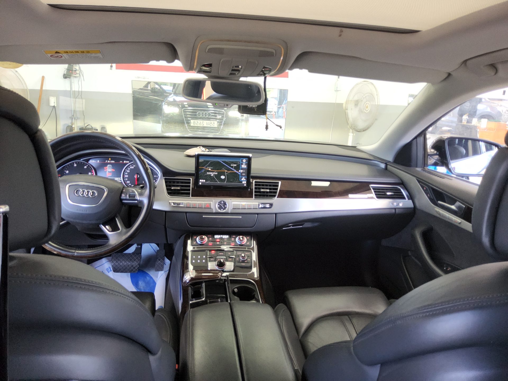 AUDI A8 (3RD GEN) 4.2 TDI QUATTRO LWB 5 SEAT 2014 - zdjęcie 11