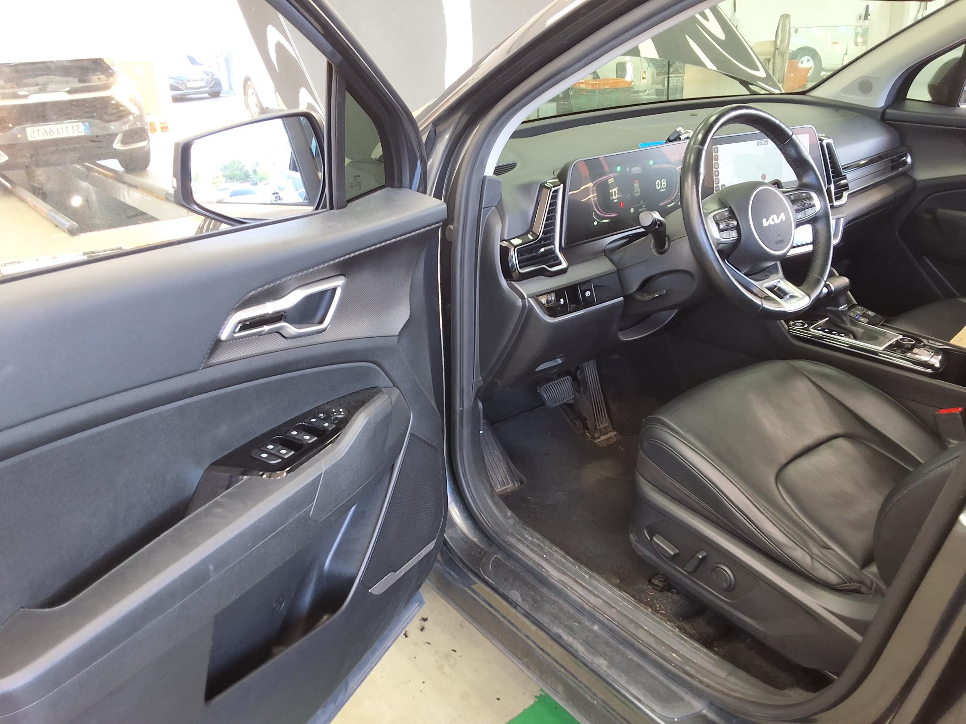 KIA THE ALL NEW SPORTAGE 2.0 DIESEL 2WD PRESTIGE 2023 - zdjęcie 11