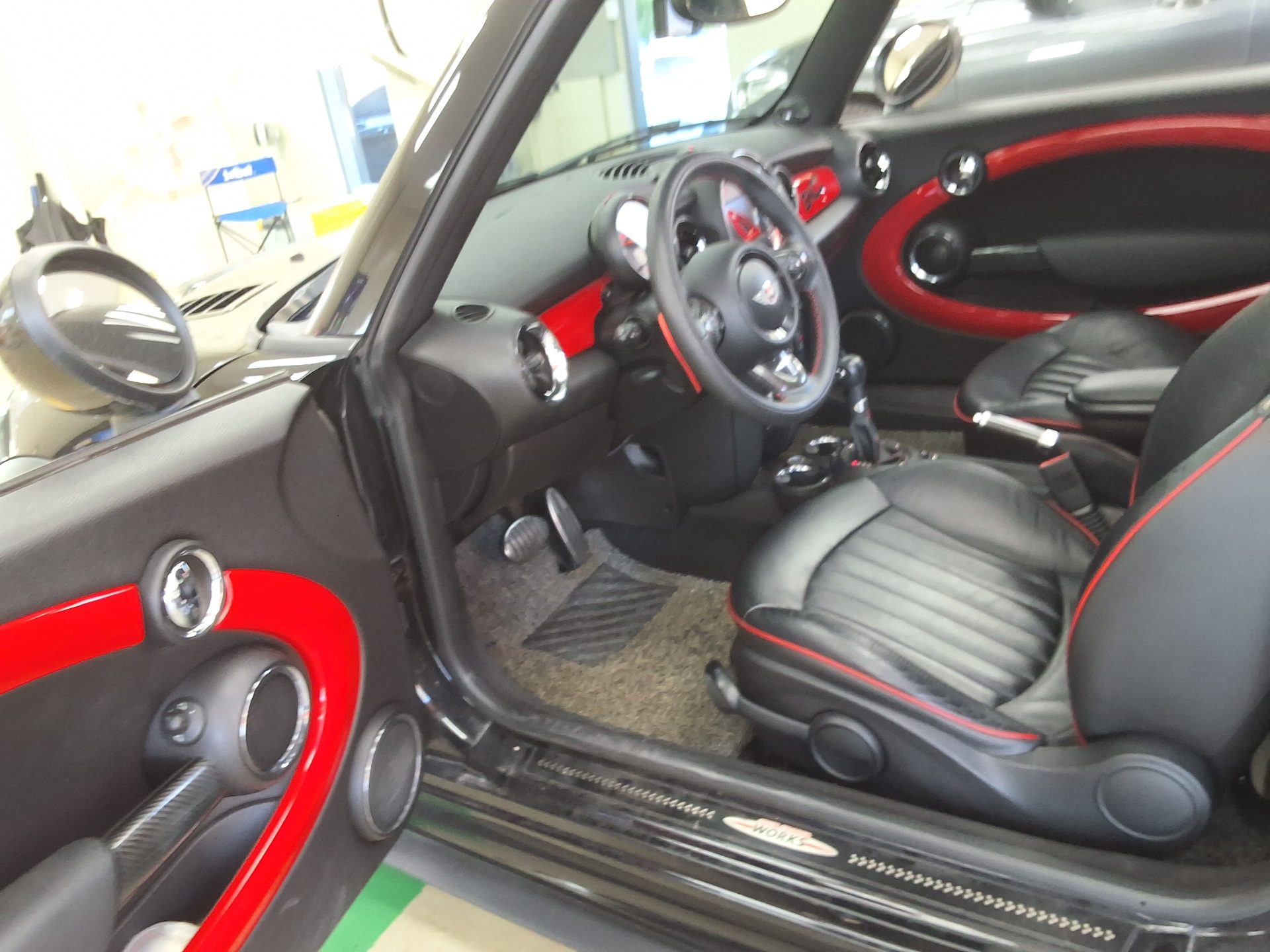 MINI COOPER (2ND GEN) 1.6 S JCW 2013 - zdjęcie 11