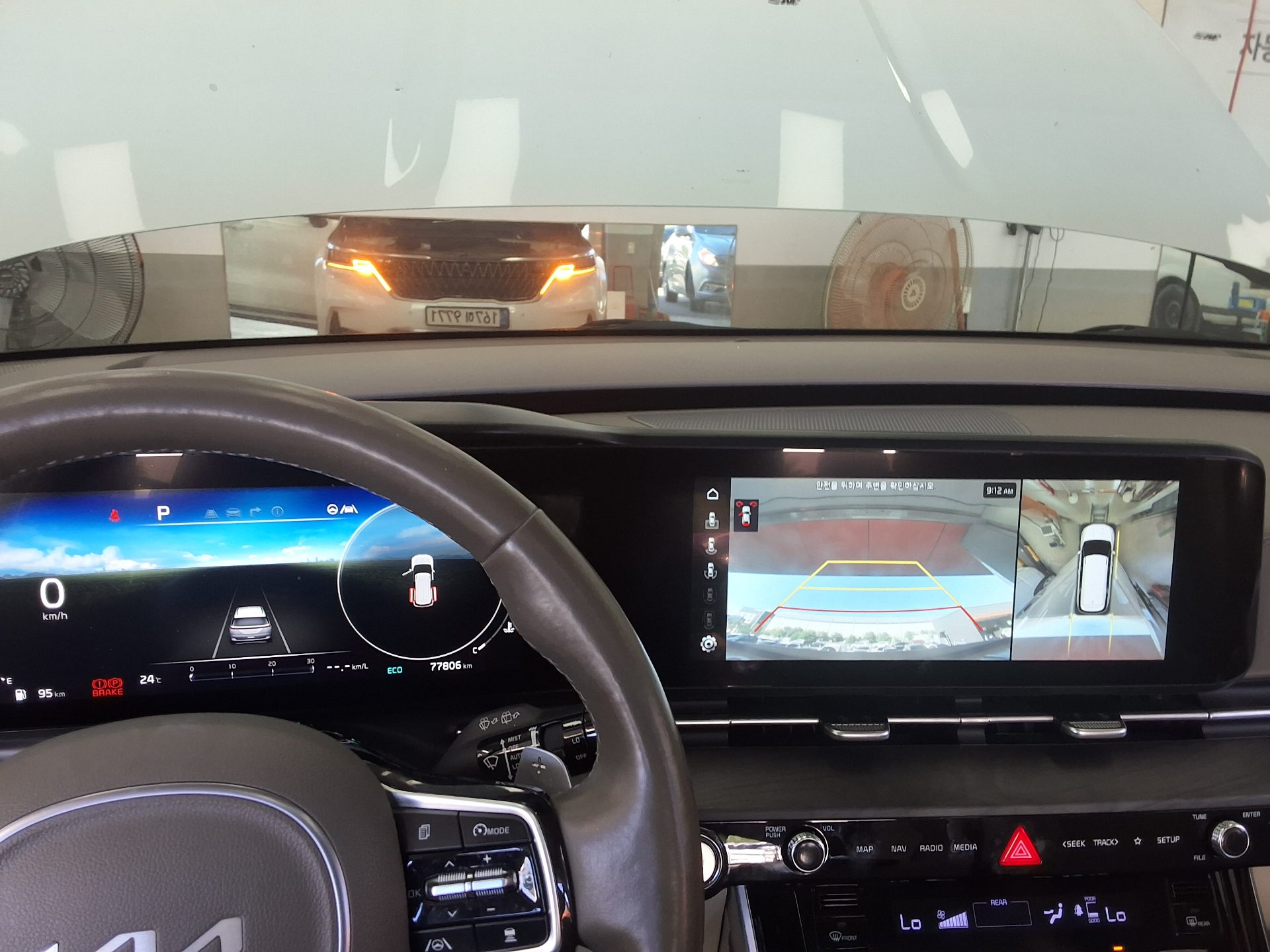 KIA NEW CARNIVAL (KA4) 9-SEATER DIESEL SIGNATURE 2022 - zdjęcie 21
