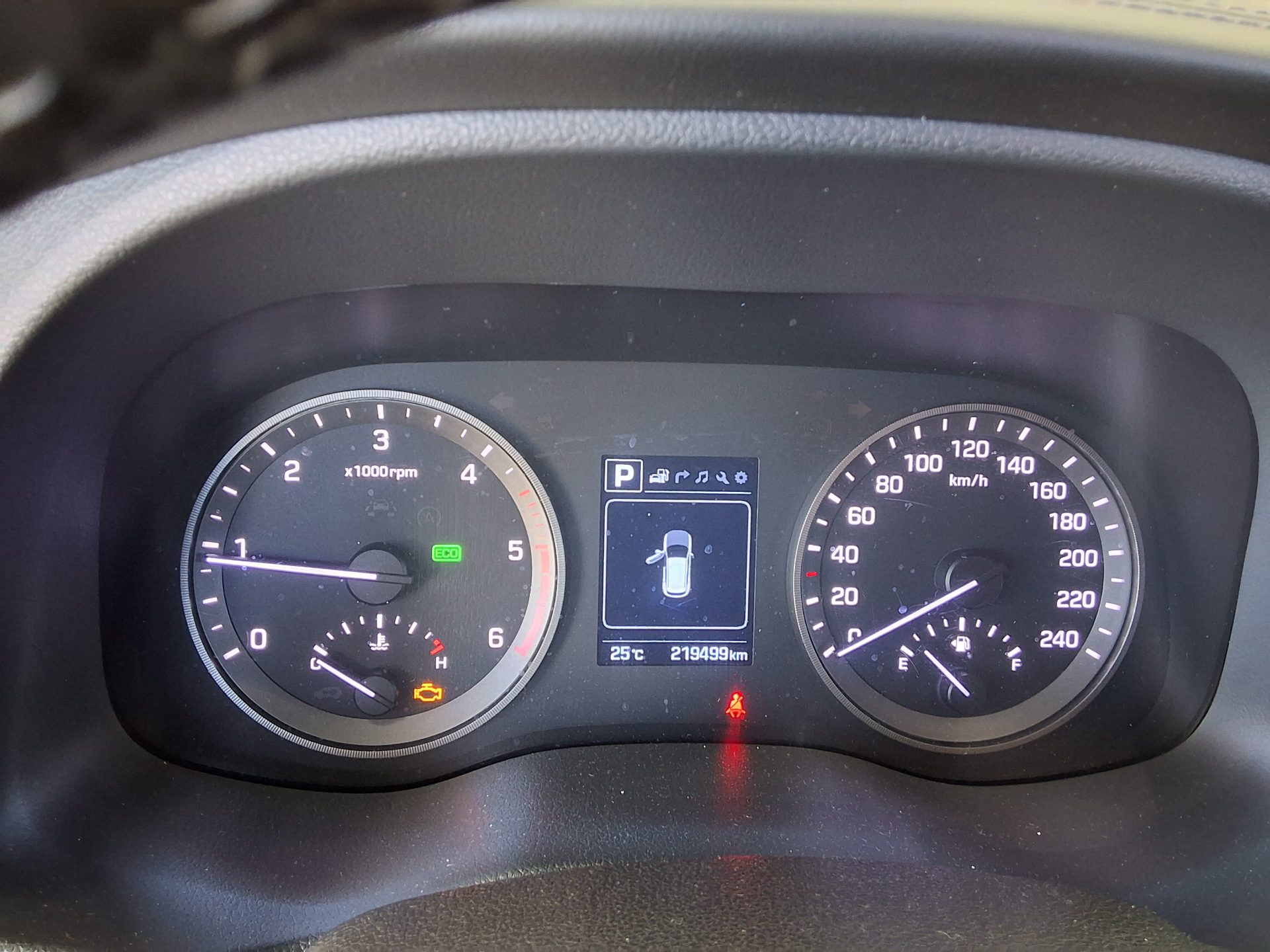 HYUNDAI ALL NEW TUCSON DIESEL 1.7 2WD MODERN 2016 - zdjęcie 9