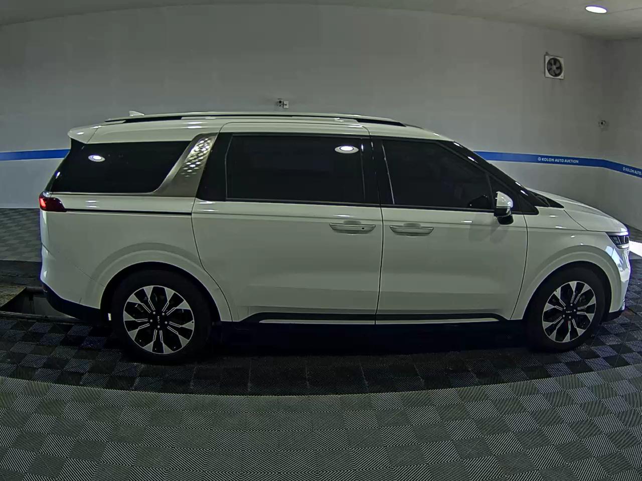 KIA NEW CARNIVAL (KA4) 9-SEATER DIESEL SIGNATURE 2022 - zdjęcie 4