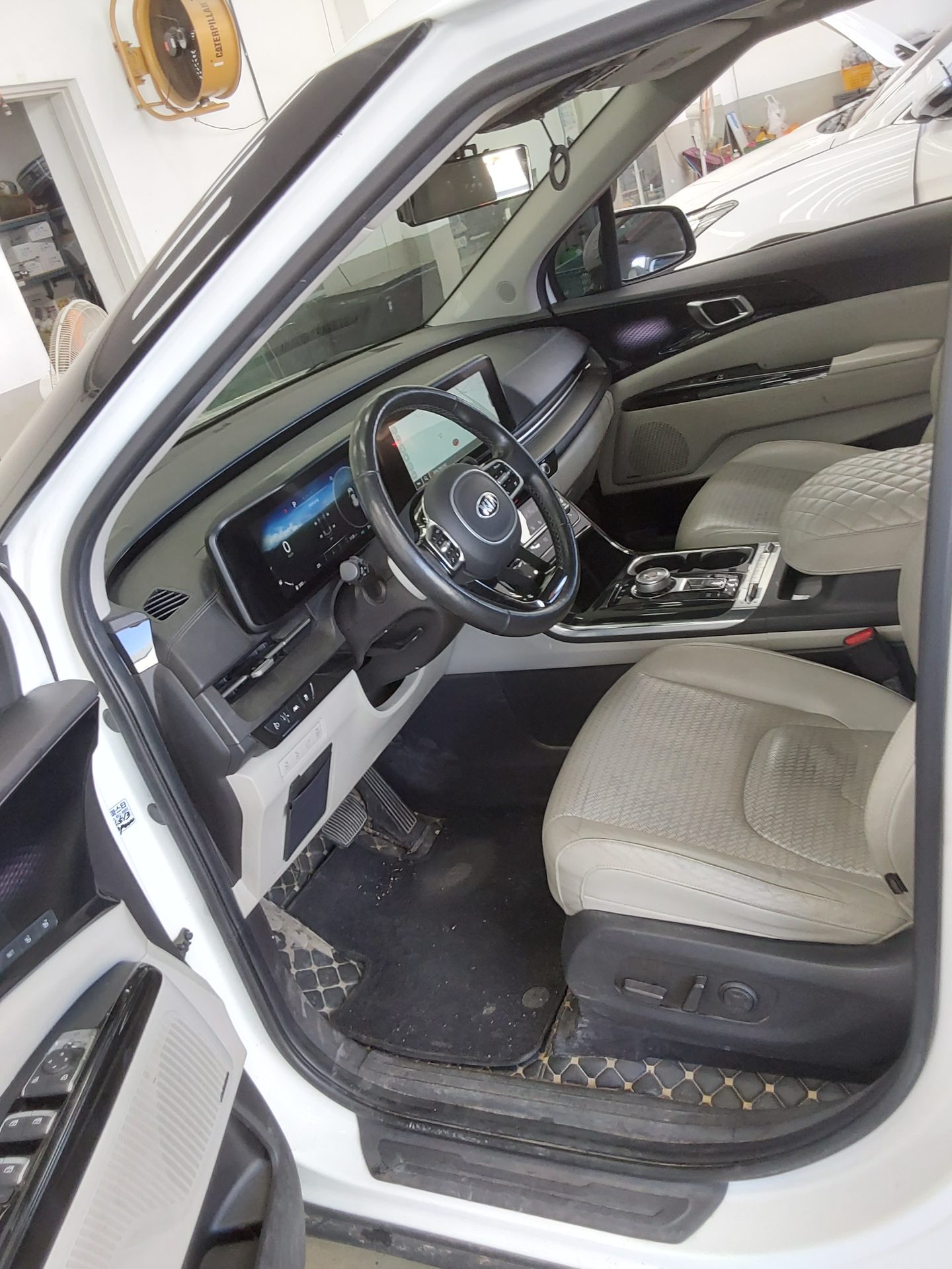 KIA NEW CARNIVAL (KA4) 9-SEATER DIESEL SIGNATURE 2021 - zdjęcie 10